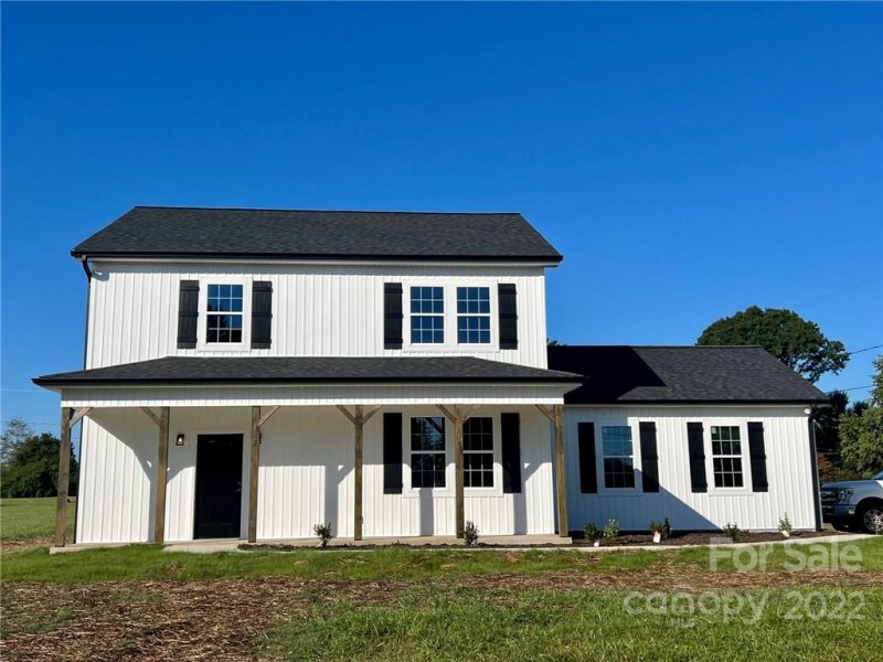 Property image 2 at 420 Hillsboro Road, Taylorsville, NC 28681