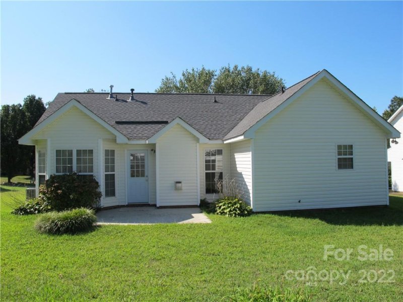 Property image 2 at 1127 Slate Ridge Road, Stallings, NC 28104