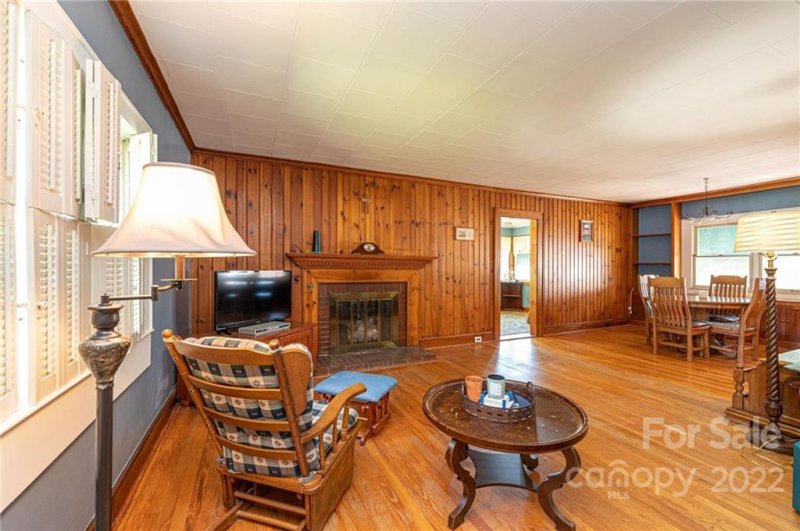 Property image 5 at 418 Mountain View Street, Lenoir, NC 28645