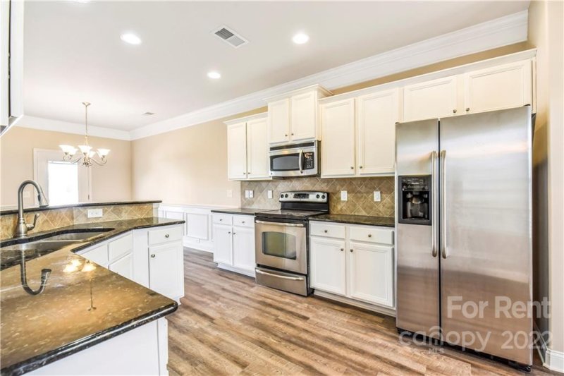 Property image 5 at 9911 Thistle Field Lane, Charlotte, NC 28273