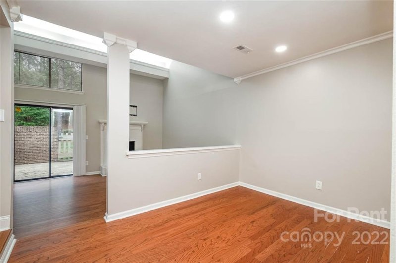 Property image 2 at 8077 Charter Oak Lane, Charlotte, NC 28226