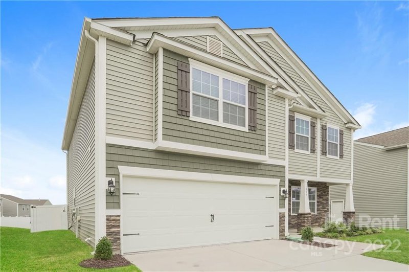 Property image 3 at 1240 Kent Downs Avenue, Concord, NC 28027