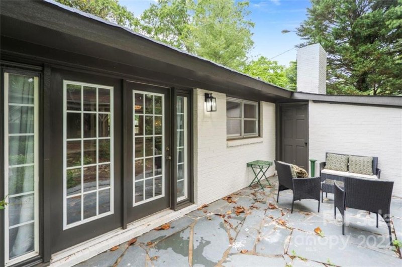 Property image 3 at 1510 Lynhurst Drive, Gastonia, NC 28054