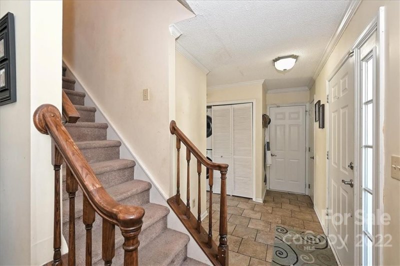 Property image 4 at 815 Brattleboro Court, Charlotte, NC 28217