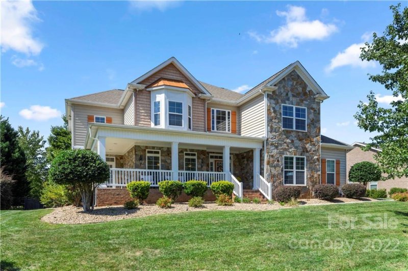 720 Irish Green Drive