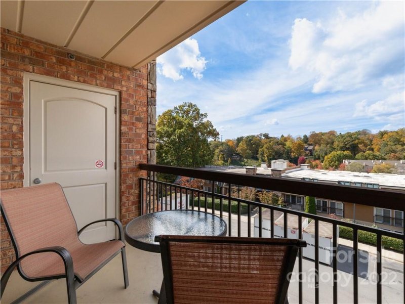 Property image 3 at 324 Bowling Park Road, Asheville, NC 28803