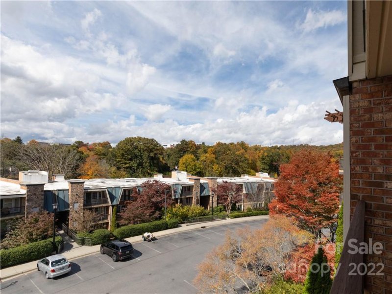 Property image 5 at 324 Bowling Park Road, Asheville, NC 28803