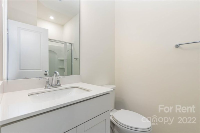 Property image 5 at 434 Simeon Drive, Charlotte, NC 28208