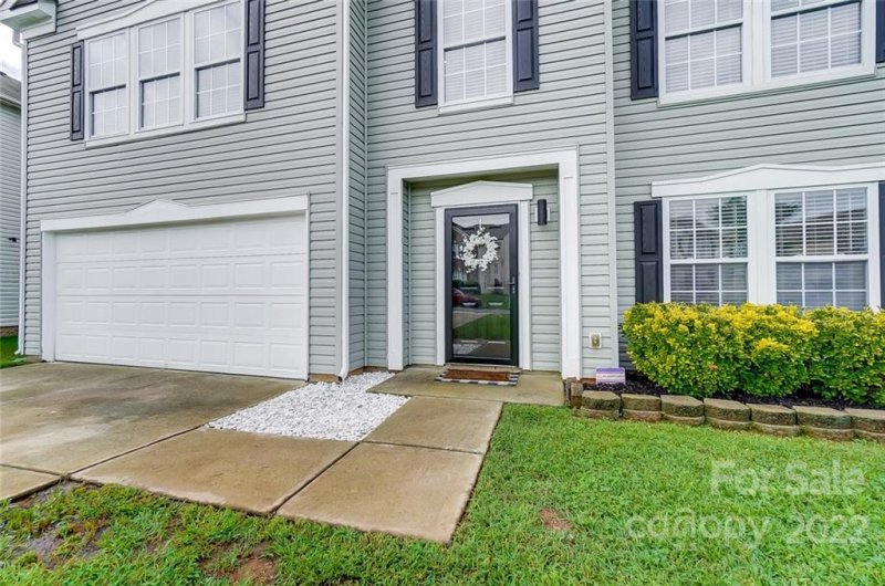 Property image 2 at 3328 Aldwych Way, Charlotte, NC 28216