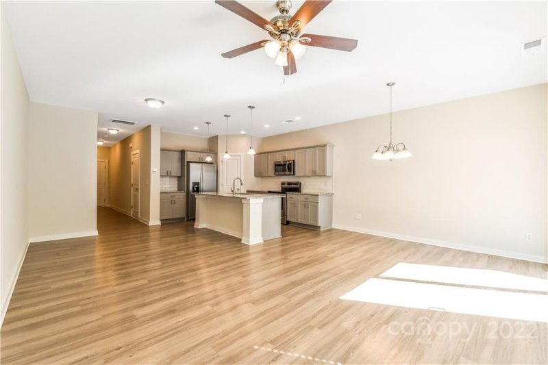 Property image 5 at 4105 Ahan Drive, Charlotte, NC 28210