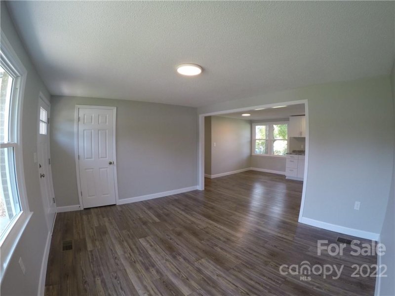 Property image 3 at 146 Old Castle Lane, Forest City, NC 28043