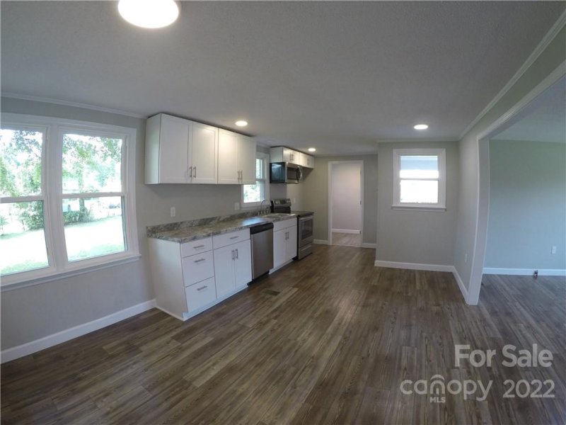 Property image 4 at 146 Old Castle Lane, Forest City, NC 28043