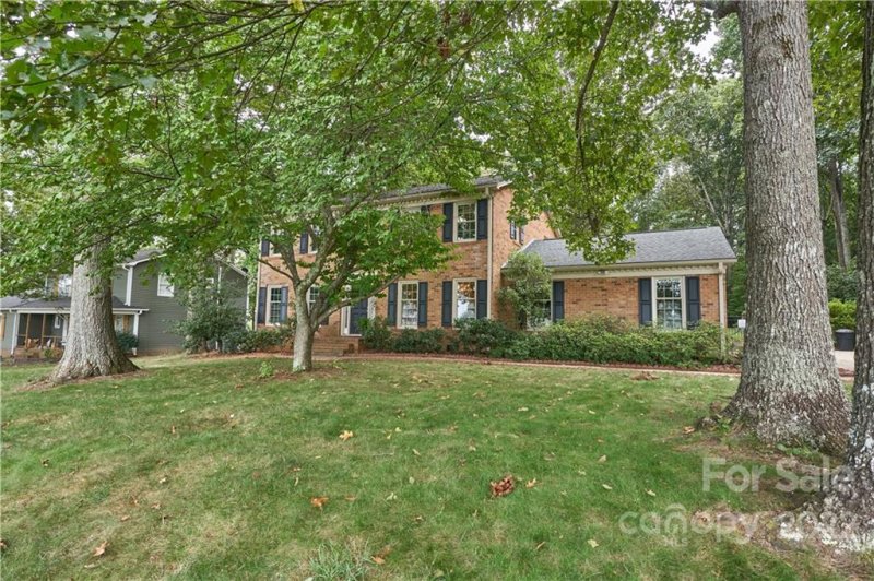 Property image 4 at 2405 Rosemond Circle, Gastonia, NC 28056