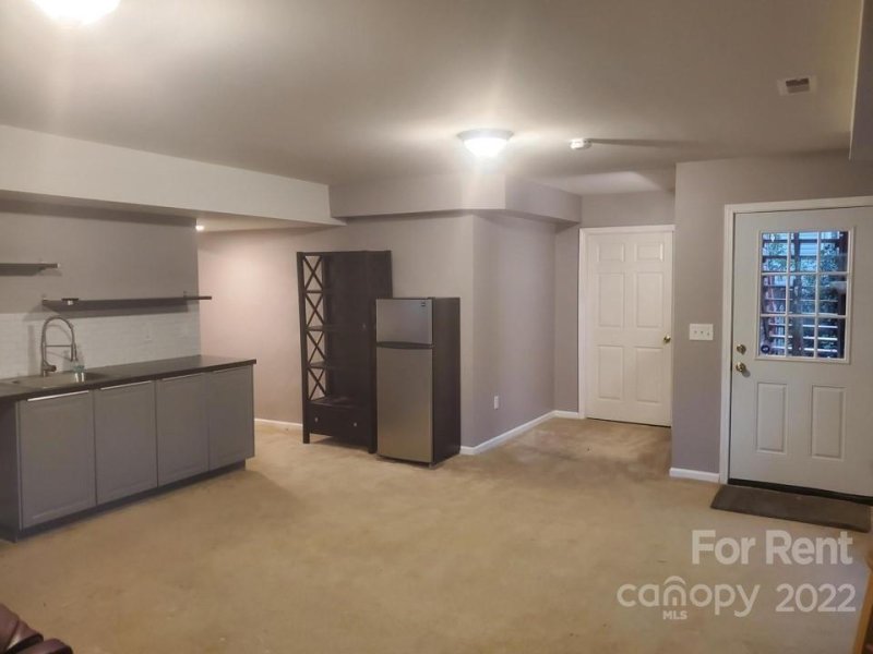 14607 Hawick Manor Lane