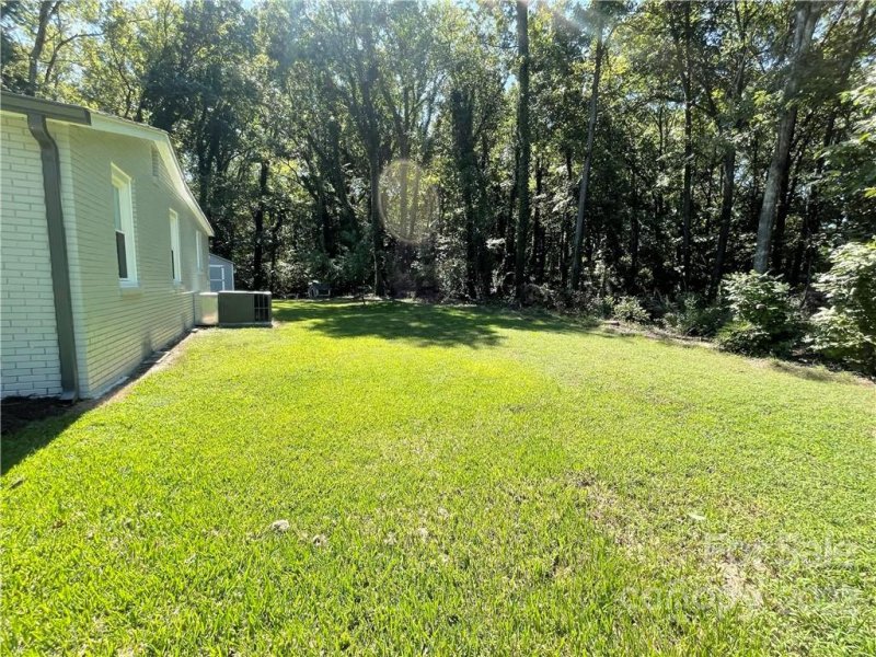 Property image 4 at 6004 Carver Boulevard, Charlotte, NC 28269