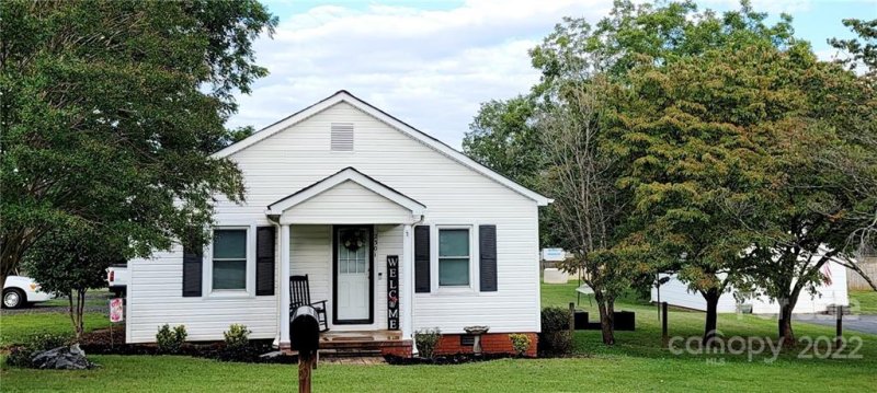 Property image 2 at 2301 Ridge Avenue, Kannapolis, NC 28083