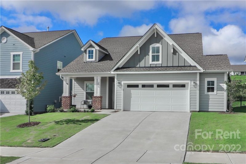 Property image 2 at 206 Canada Drive, Statesville, NC 28677