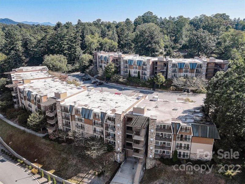 Property image 4 at 225 Bowling Park Road, Asheville, NC 28803