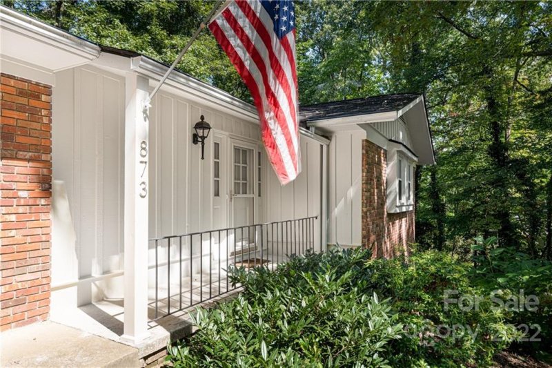 Property image 5 at 873 Indian Hill Road, Hendersonville, NC 28791