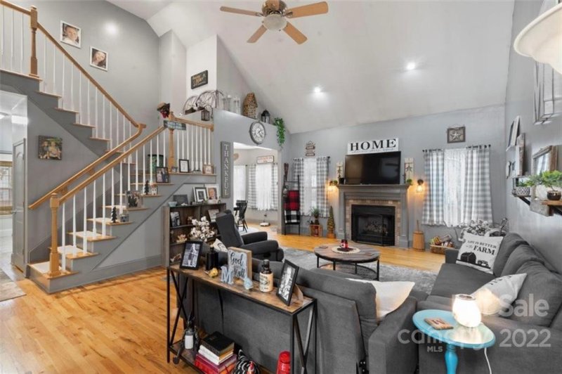 Property image 2 at 274 Donsdale Drive, Statesville, NC 28625