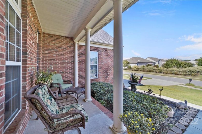 Property image 3 at 124 Pecan Hills Drive, Mooresville, NC 28115