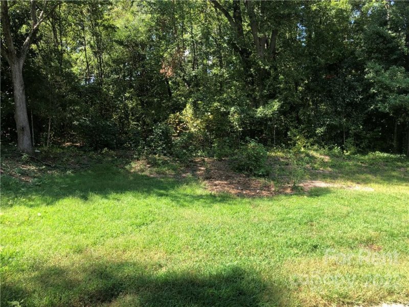 Property image 3 at 1043 Green Circle Drive, Gastonia, NC 28054