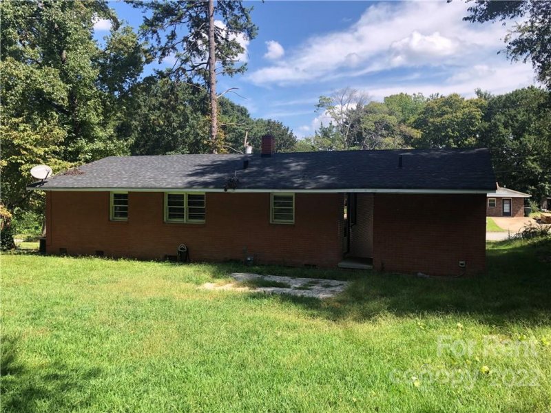 Property image 4 at 1043 Green Circle Drive, Gastonia, NC 28054