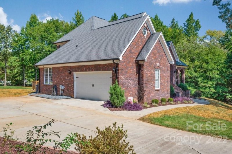 Property image 3 at 4511 Chanel Court, Concord, NC 28025