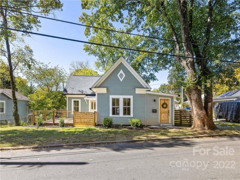 Property image 2 at 91 Virginia Avenue, Asheville, NC 28806