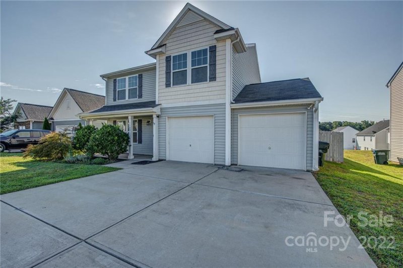 Property image 2 at 1109 Black Diamond Drive, Dallas, NC 28034