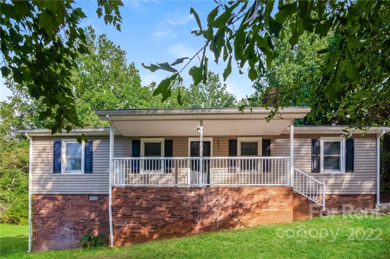 4511 Longbriar Drive