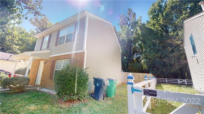 Property image 4 at 431 Kingville Drive, Charlotte, NC 28213