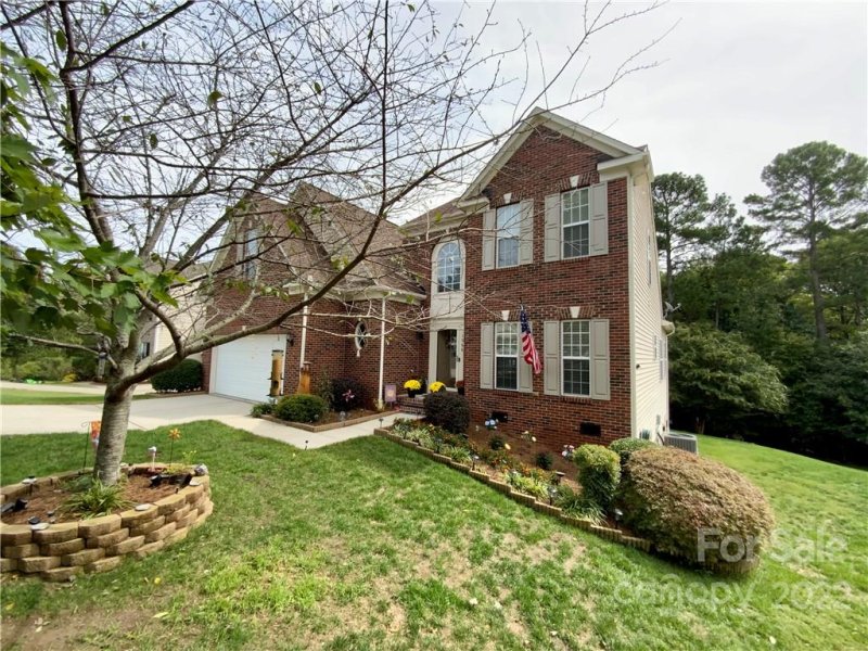 Property image 3 at 1066 Pepperwood Place, Lake Wylie, SC 29710