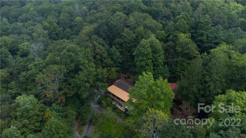 Property image 3 at 140 Holly Street, Black Mountain, NC 28711