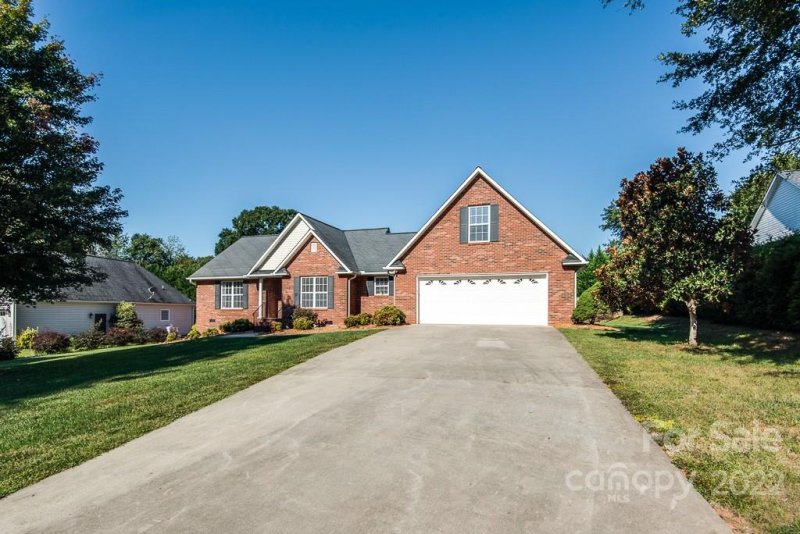 Property image 3 at 107 Clearwater Drive, Morganton, NC 28655