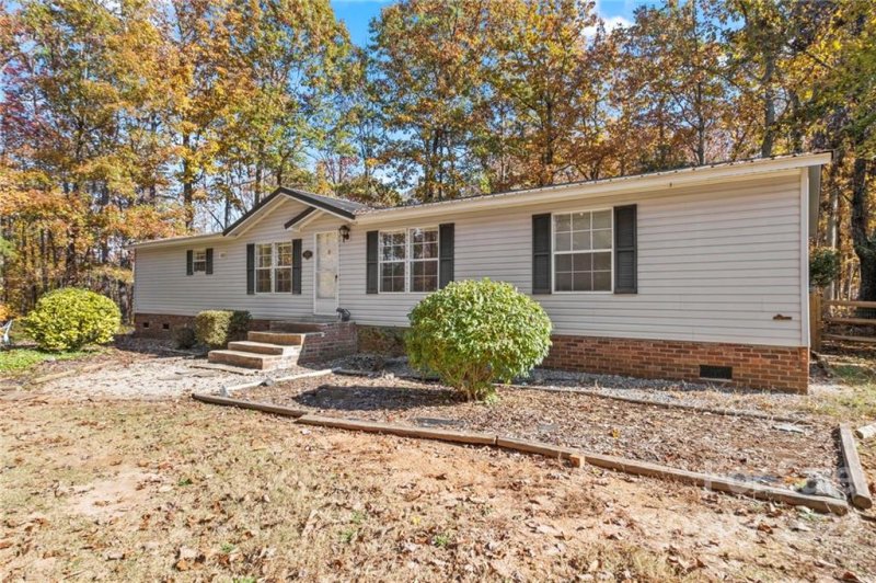 Property image 2 at 5928 Dalmatian Street, Iron Station, NC 28080