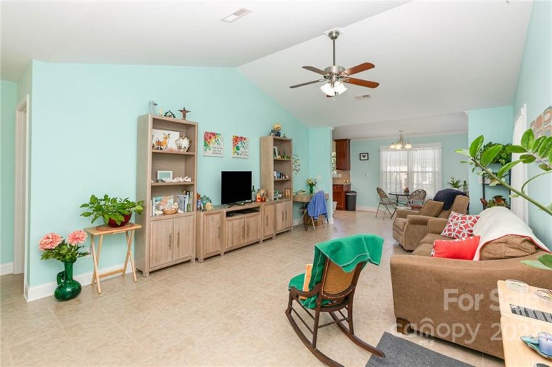 Property image 2 at 1114 Cason Street, Belmont, NC 28012