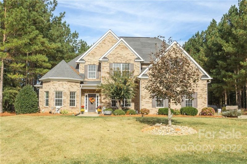 Property image 2 at 495 Zelkova Street, York, SC 29745