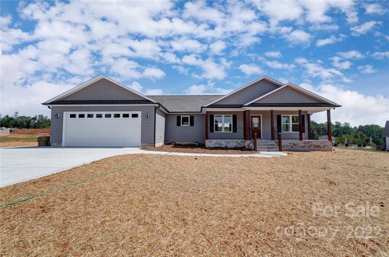 Property image 2 at 3470 Storybrook Lane, Sherrills Ford, NC 28673