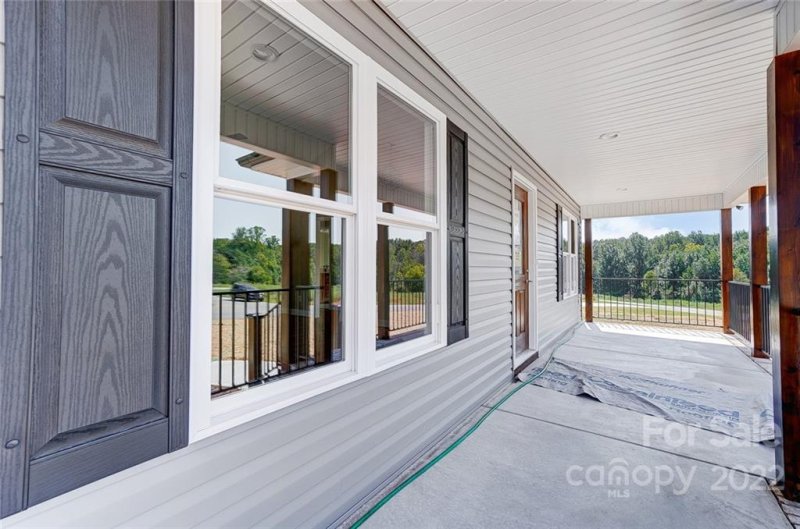 Property image 3 at 3470 Storybrook Lane, Sherrills Ford, NC 28673