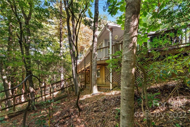 Property image 3 at 73 Bear Cub Drive, Spruce Pine, NC 28777