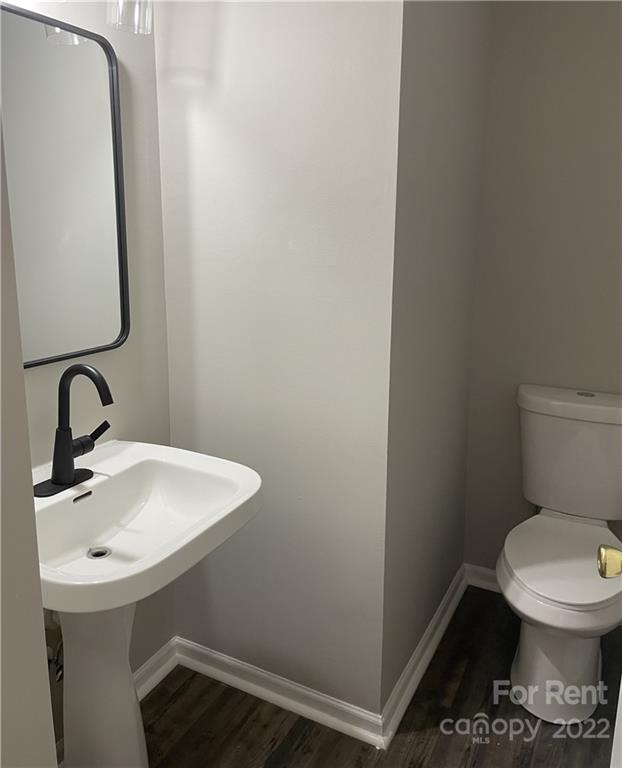 Property image 4 at 9009 Shenington Place, Charlotte, NC 28216