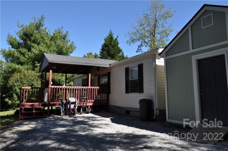 Property image 3 at 543 Overlook Drive, Spruce Pine, NC 28777
