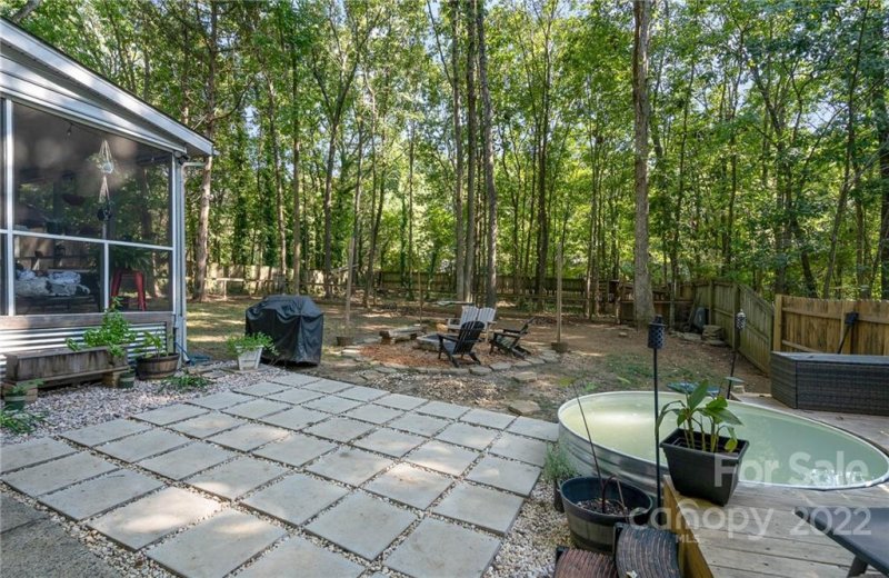 Property image 5 at 7615 Zermatt Lane, Charlotte, NC 28226