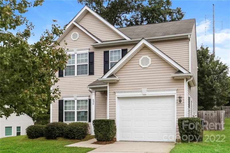 636 Victory Gallop Avenue