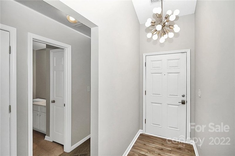 Property image 2 at 1304 Harland Street, Charlotte, NC 28216