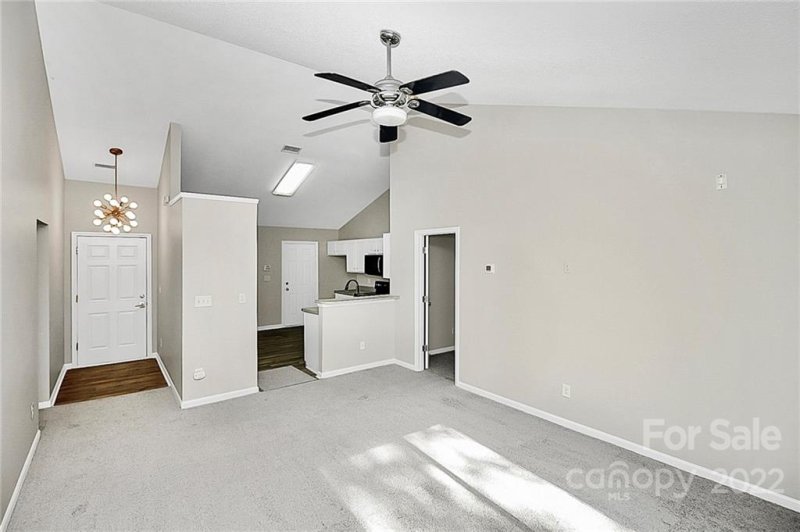 Property image 4 at 1304 Harland Street, Charlotte, NC 28216