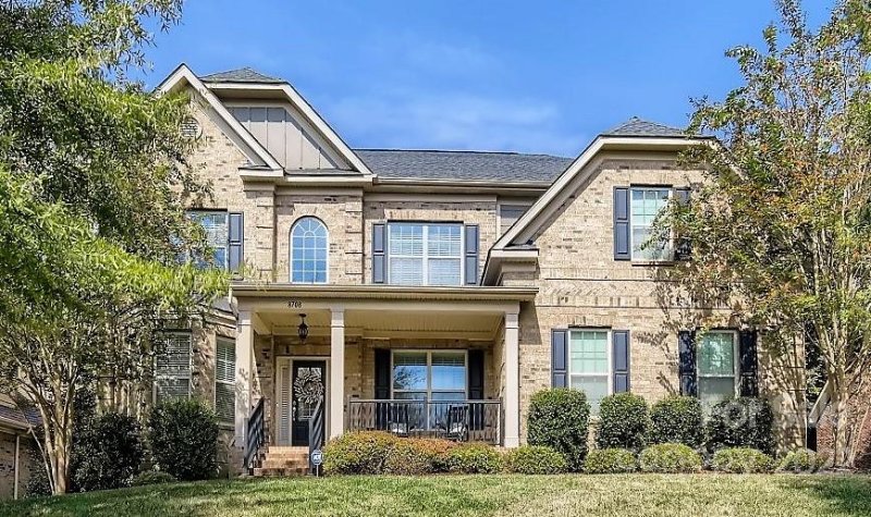 8708 Anklin Forrest Drive