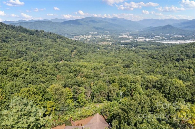 Property image 5 at 112 Wildflower Cove Drive, Swannanoa, NC 28778