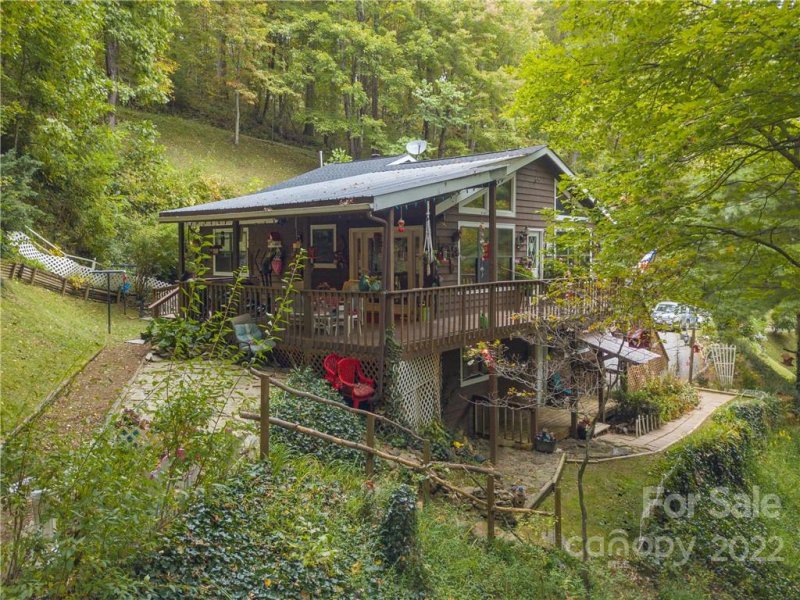 Property image 2 at 18 Twin Forks Drive, Canton, NC 28716